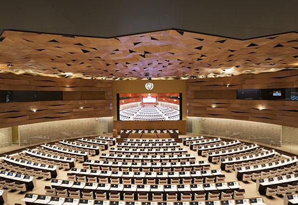 Les précieux motifs en grès cérame de Casalgrande Padana embellissent l’Office des Nations Unies à Genève | Casalgrande Padana