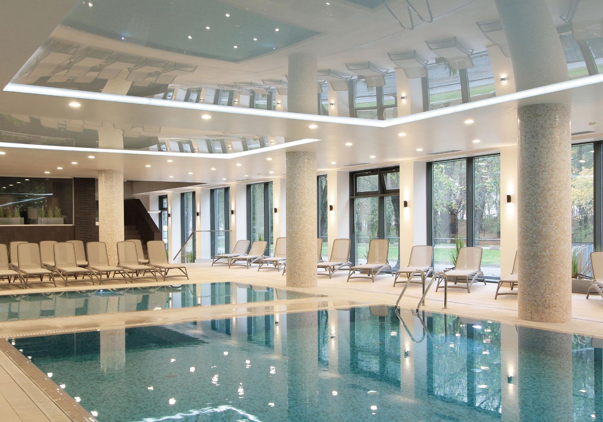 The Interior Design of the Swimming Pool and Sauna Complex | Casalgrande Padana The Interior Design of the Swimming Pool and Sauna Complex | Casalgrande Padana