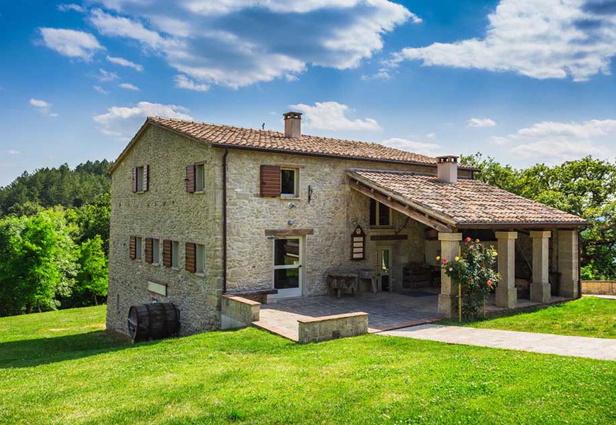Comment décorer votre maison de campagne avec le grès cérame