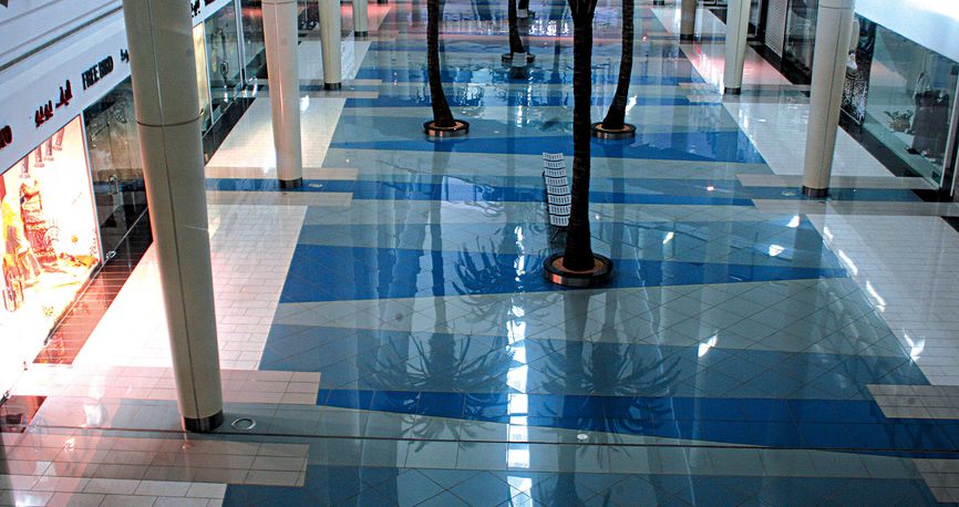 CENTRE COMMERCIAL “GRANADA MALL” CENTRE COMMERCIAL “GRANADA MALL”